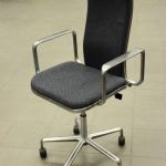 922 3382 SWIVEL CHAIR